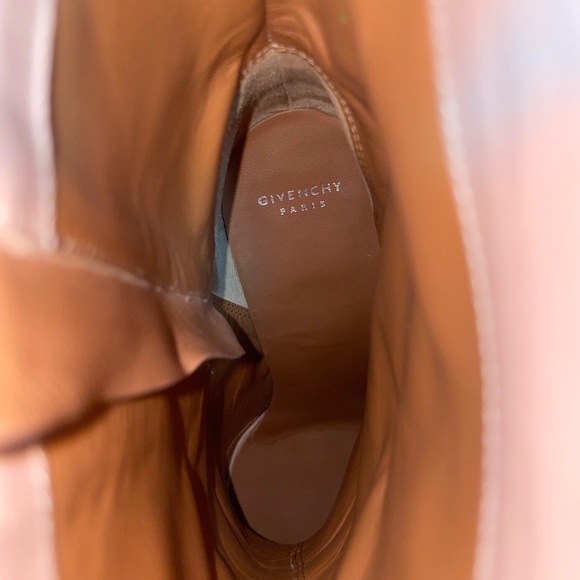 🎉🎉HP🎊🎊Givenchy Shark Lock Ankle Boot in Nude -Sz 38 (8 US) - Picture 6 of 8